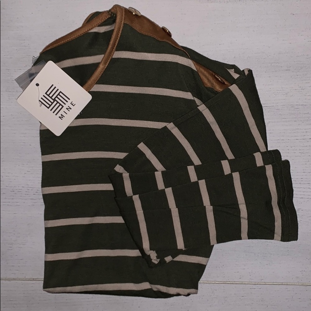 SALE ‼️brand new mine long sleeve
